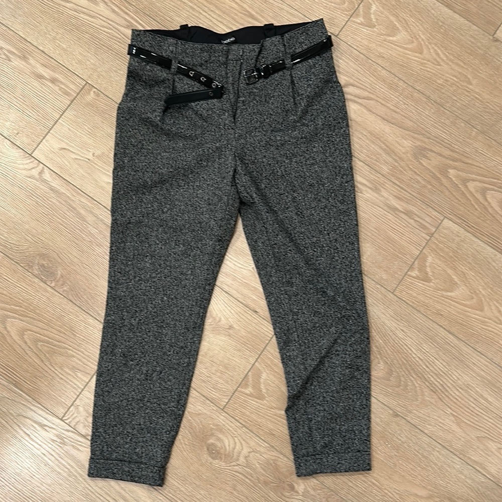 Bebe cropped pants